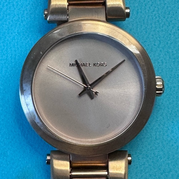 Rose Gold with Rose Gold band Delray MICHAEL KORS watch - Picture 4 of 7